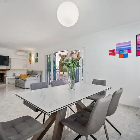 Elena - Casablanca Villa Marbella